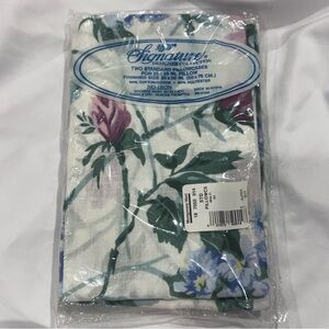 Vtg Signature Designer Collection 2 Standard Pillowcases Pink Blue Floral NEW